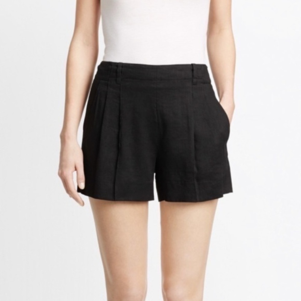 Vince Linen Blend Black High Waisted Pleated Pull On Elastic Shorts